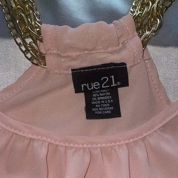 Rue 21 Pink Chiffon w/Gold Chain Swing Top Halter Neck Lightweight Fairycore MED - Picture 8 of 10